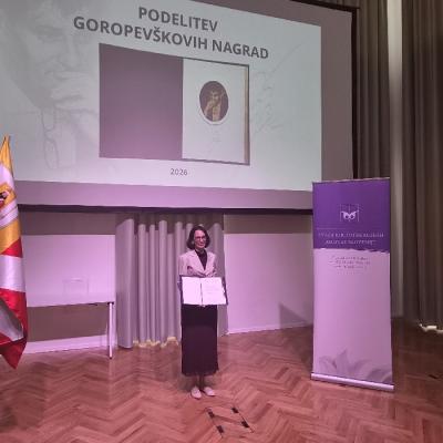 mag. Nina Hriberšek Vuk, prejemnica Goropevškovega priznanja 2025-2026, foto: Ana Dolinšek