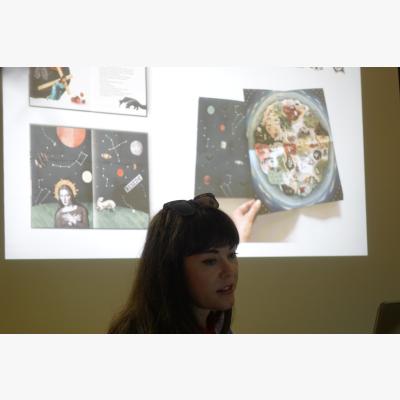 RAZSTAVA ILUSTRACIJ ANE MARAŽ, EVE MLINAR IN TINE VOLARIČ-plakat