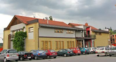 Stavba, v kateri se nahaja enota Mariborske knjižnice, Knjižnica Duplek