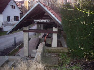 Obnovljen Jožefov studenec