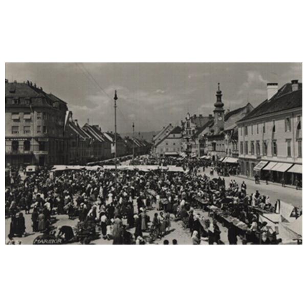Tržnica na Glavnem trgu v Mariboru ok. l. 1928